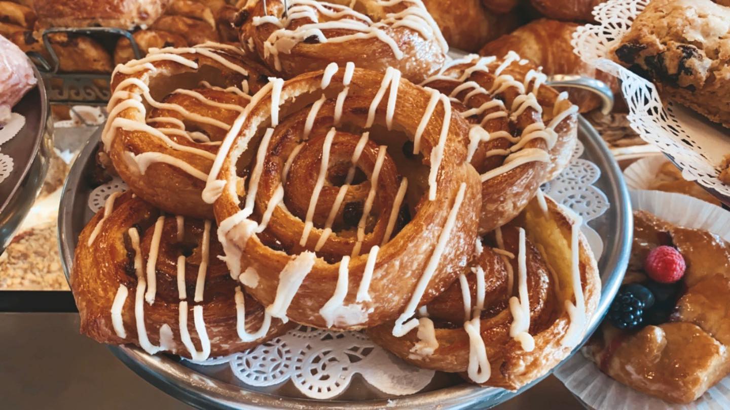 The Best Lebanon Desserts How to Make Delicious Pastry Cream